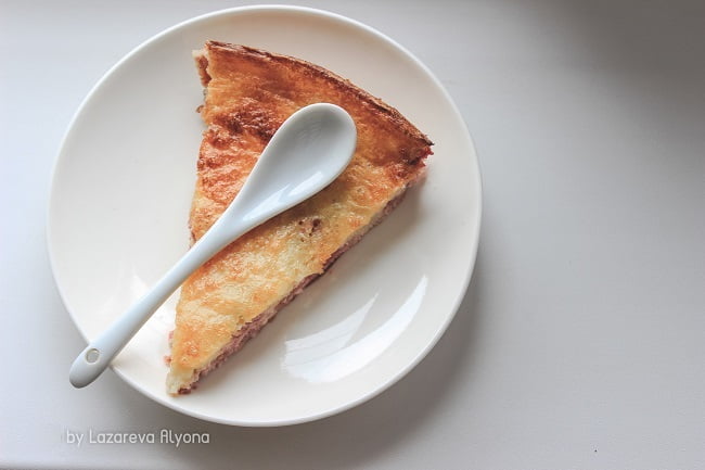 Базовый полезный десерт — творожная запеканка с малиной
